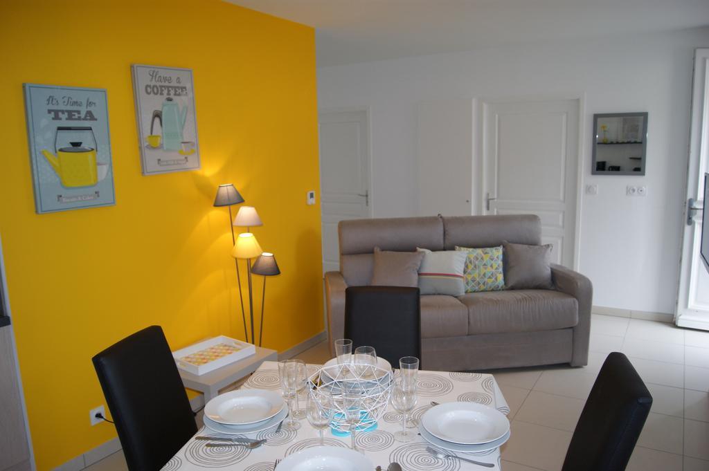 Au Fil De L'Eau - Le Bord De Rance Apartman Dinan Szoba fotó