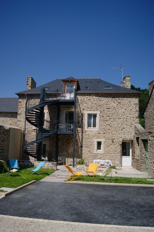 Au Fil De L'Eau - Le Bord De Rance Apartman Dinan Kültér fotó